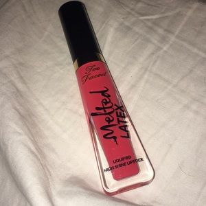 Too faced lipstick